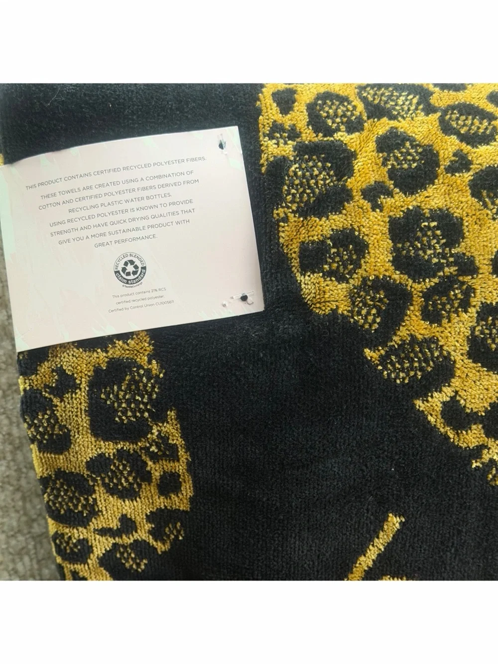 Betsey Johnson Leopard Heart Print Beach Towels 2pc Set Black Gold 36x72 Y2K NWT